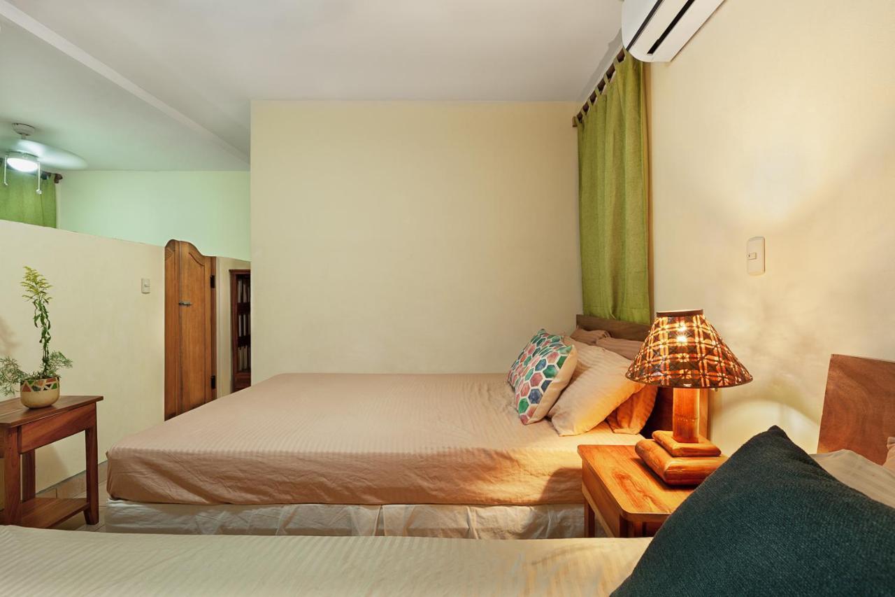 Hostel Tropical And Coworking San Juan del Sur Exterior photo